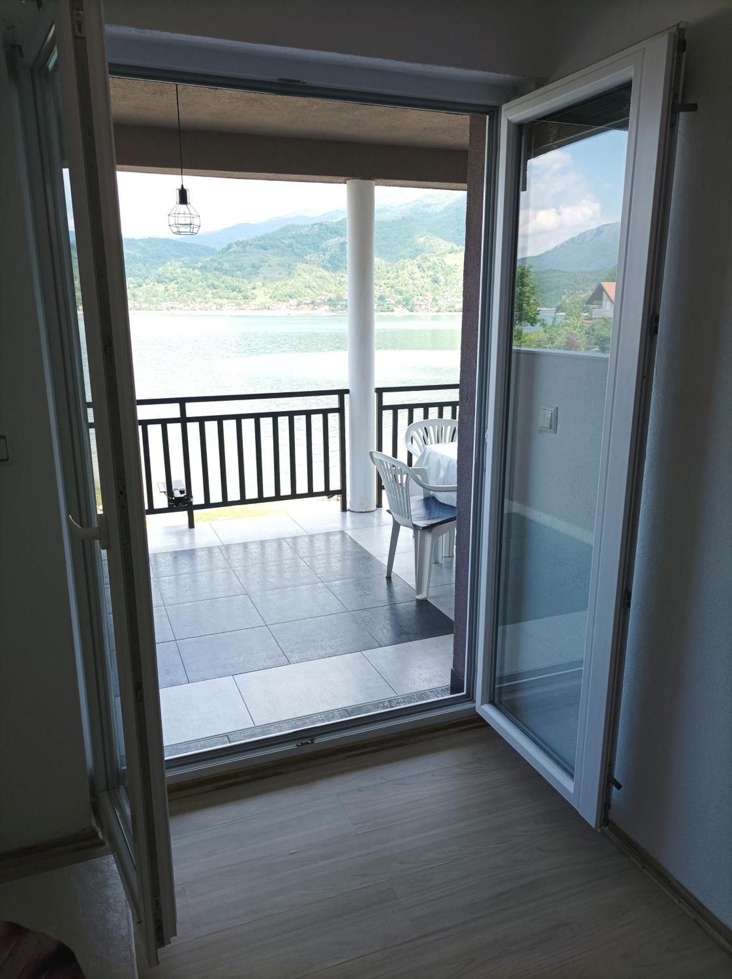 Dina Apartman Jablanicko Jezero Konjic Exterior photo